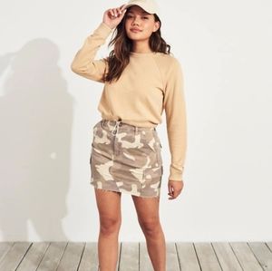 Hollister skirt